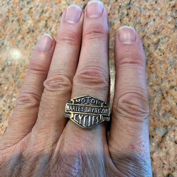 Limited! HD Men’s Rings - Picture 3 of 5